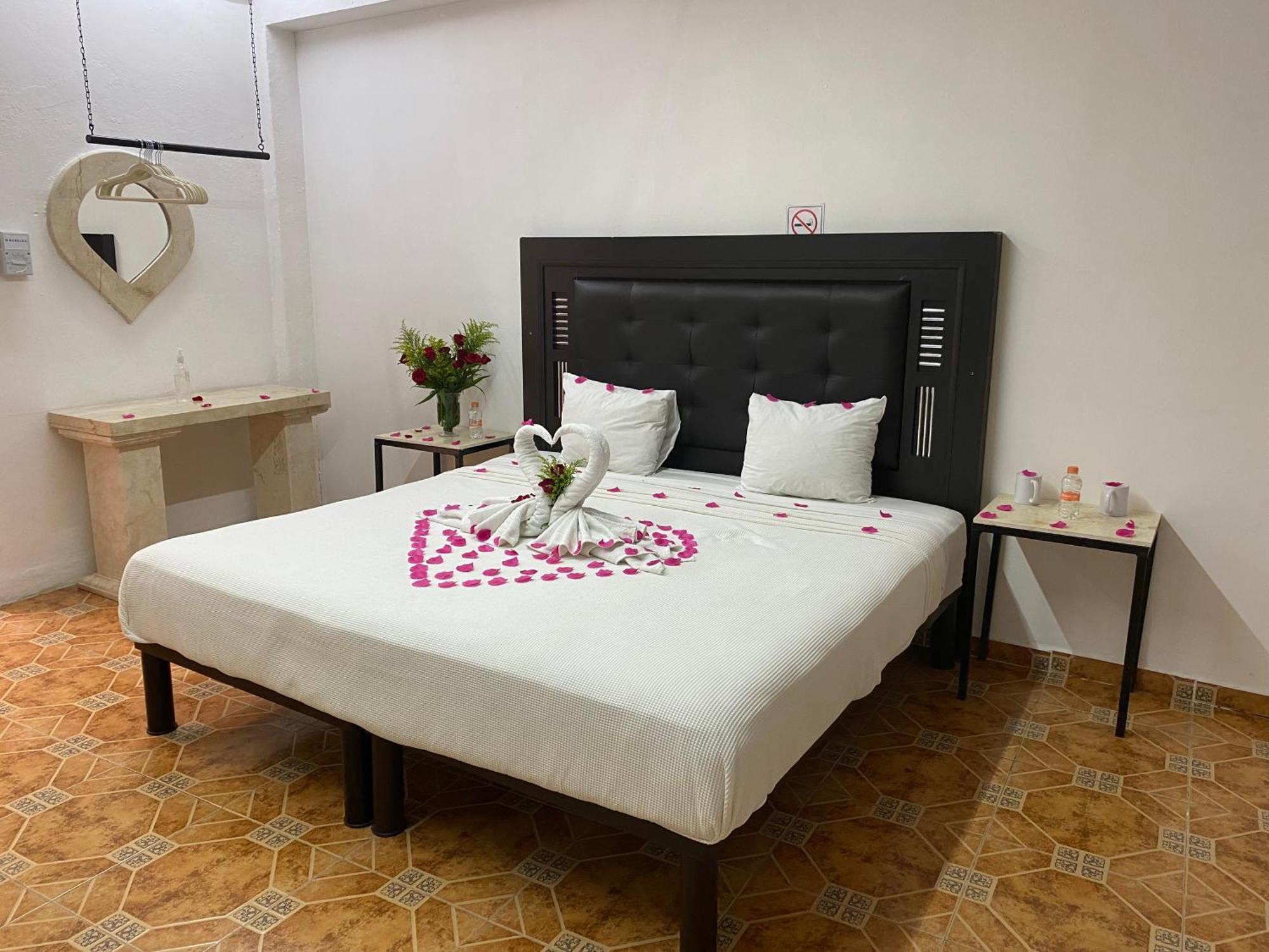 Hotel La Catedral מרידה מראה חיצוני תמונה